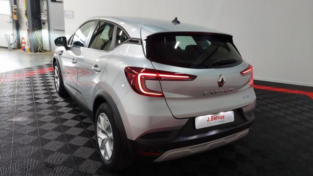 Renault Captur image 9