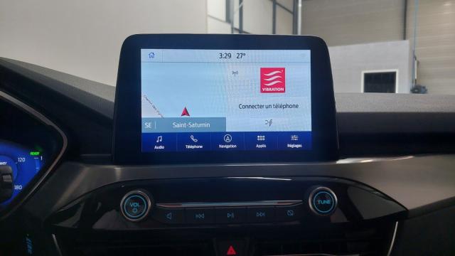 Ford Kuga image 7
