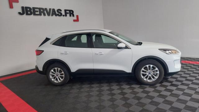 Ford Kuga image 4