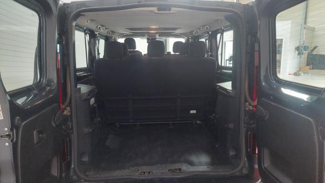 Renault Trafic image 9
