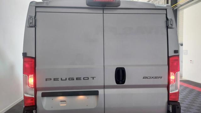 Peugeot Boxer image 8