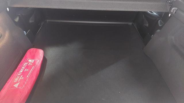 Peugeot 208 Affaire image 3