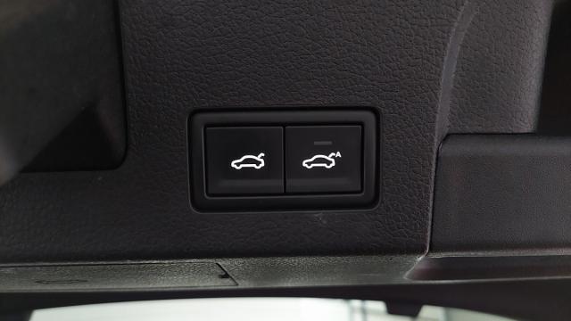 Volkswagen Arteon image 8