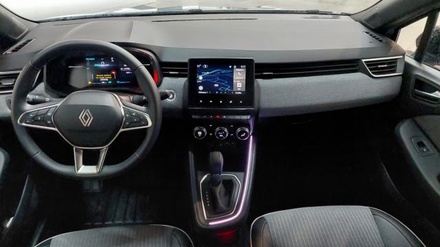 Renault Clio image 2