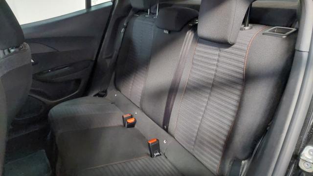 Peugeot 2008 image 4