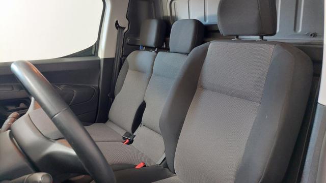 Toyota Proace City image 8