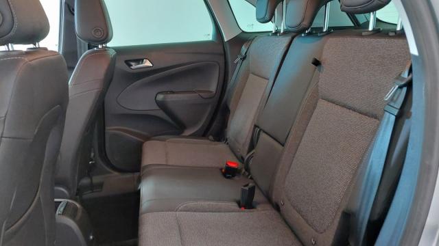 Opel Crossland image 2