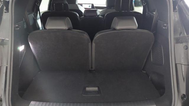 Peugeot 5008 image 8