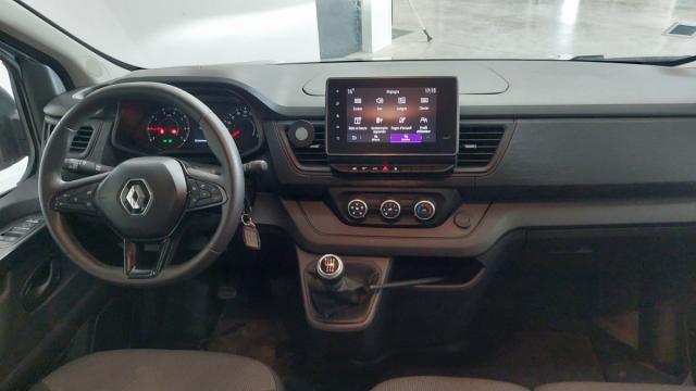 Renault Trafic image 8