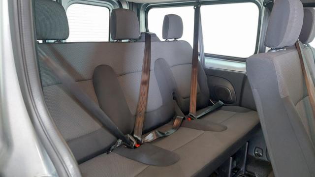 Renault Trafic image 1