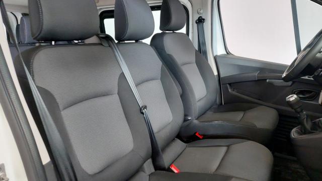 Renault Trafic image 3