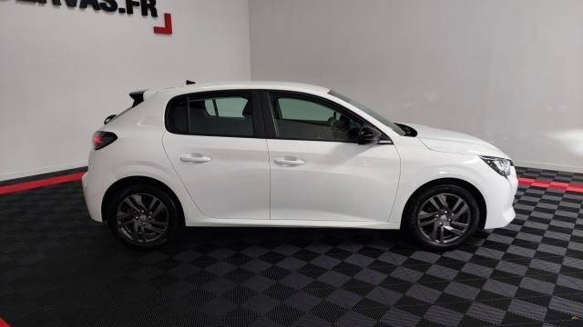 Peugeot 208 image 1