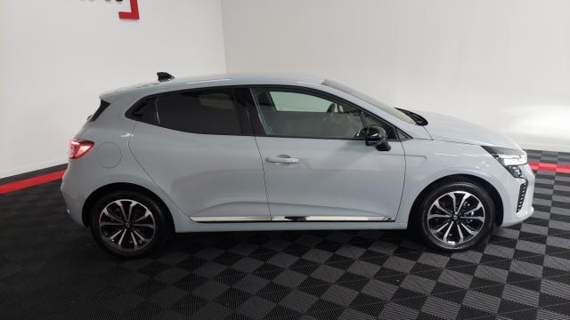 Renault Clio image 6
