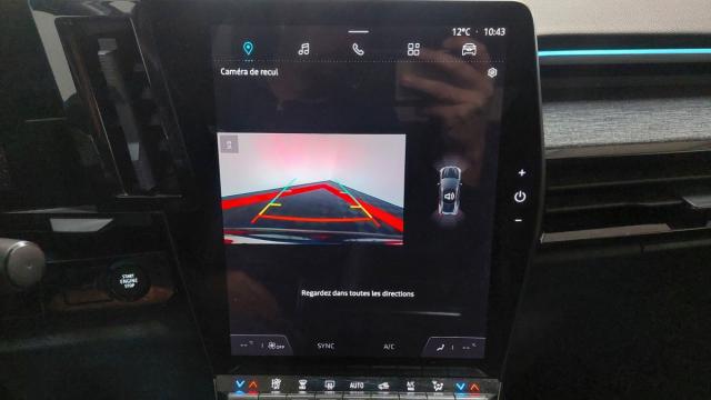 Renault Austral image 9