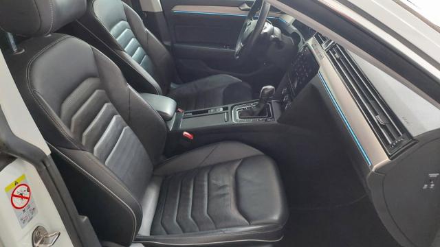 Volkswagen Arteon image 8