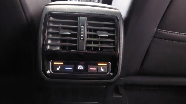 Volkswagen Arteon image 6