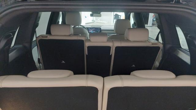 Mercedes Benz Glb image 4