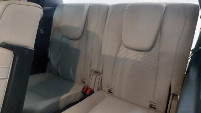 Mercedes Benz Glb image 2
