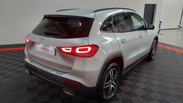 Mercedes Benz Gla image 3