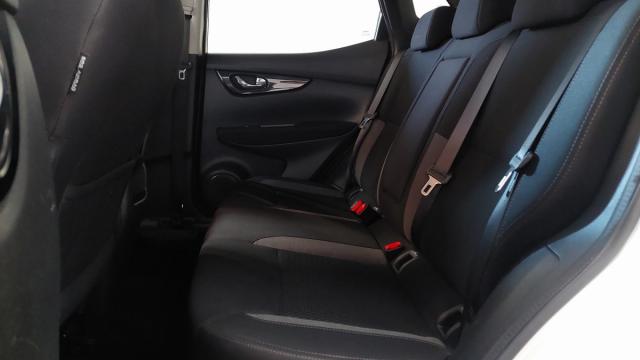 Nissan Qashqai image 1