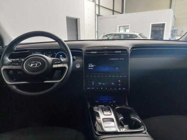 Hyundai Tucson image 3