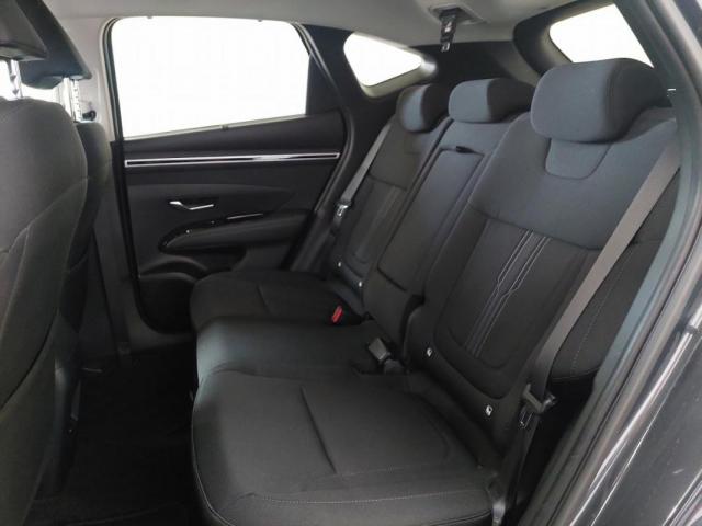 Hyundai Tucson image 8