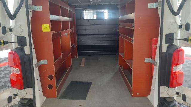 Citroen Jumpy image 8