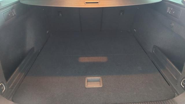Volkswagen Passat Sw image 5