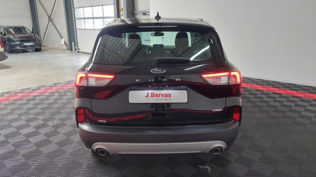 Ford Kuga image 2