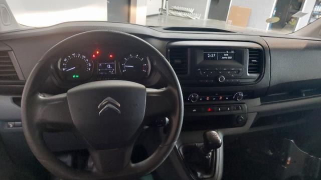 Citroen Jumpy image 3