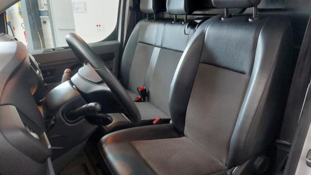 Citroen Jumpy image 1
