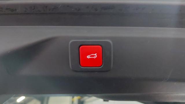 Peugeot 3008 image 7