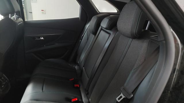 Peugeot 3008 image 7