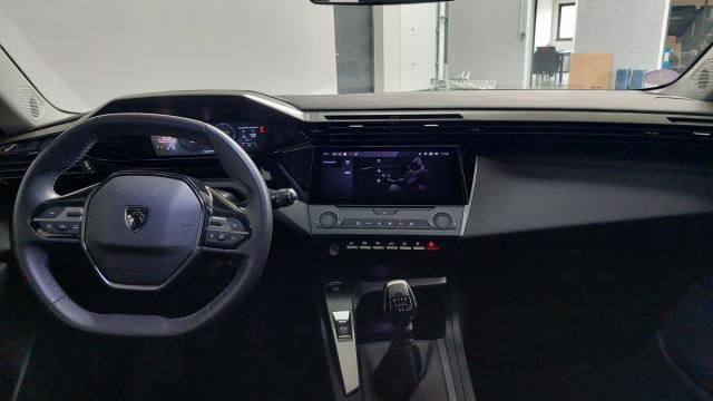 Peugeot 308 image 5