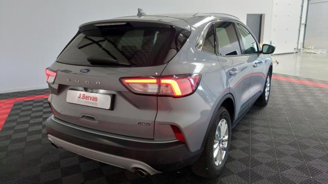 Ford Kuga image 5