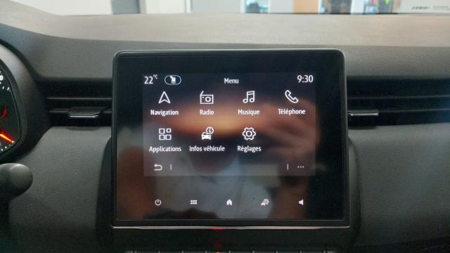 Renault Clio image 2