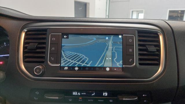 Peugeot Expert image 2