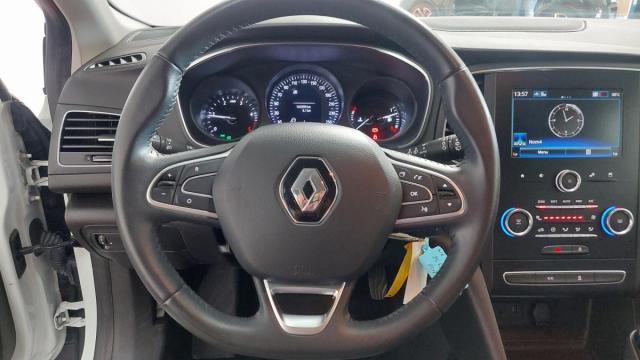 Renault Mégane image 2