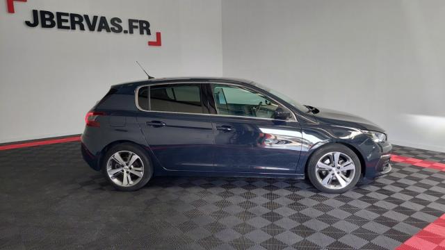 Peugeot 308 image 9