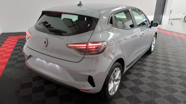 Renault Clio image 6