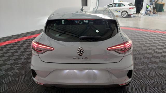 Renault Clio image 4