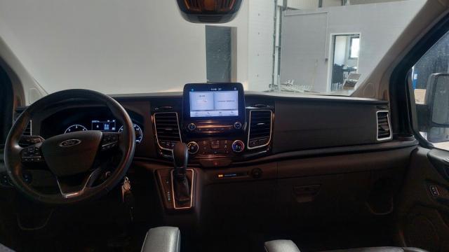 Ford Transit Custom image 2