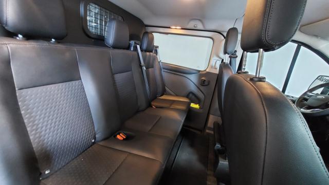 Ford Transit Custom image 9