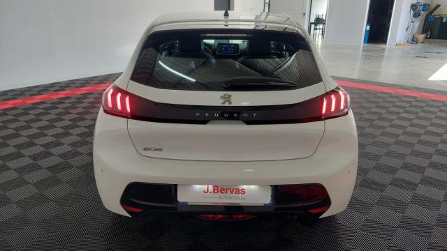 Peugeot 208 image 6