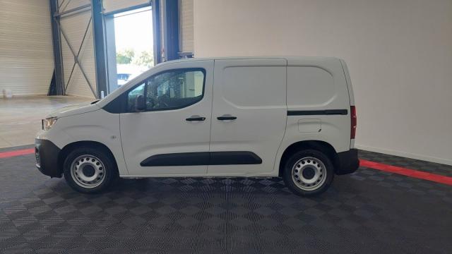 Peugeot Partner image 2
