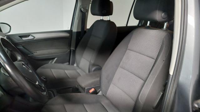 Volkswagen Touran image 3