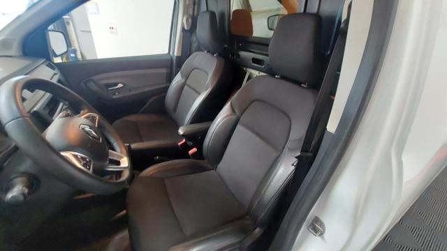 Renault Express image 9