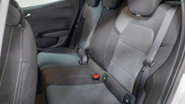 Renault Clio image 3