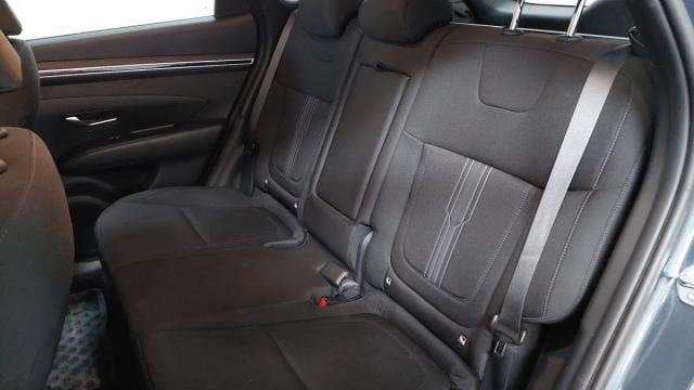 Hyundai Tucson image 6