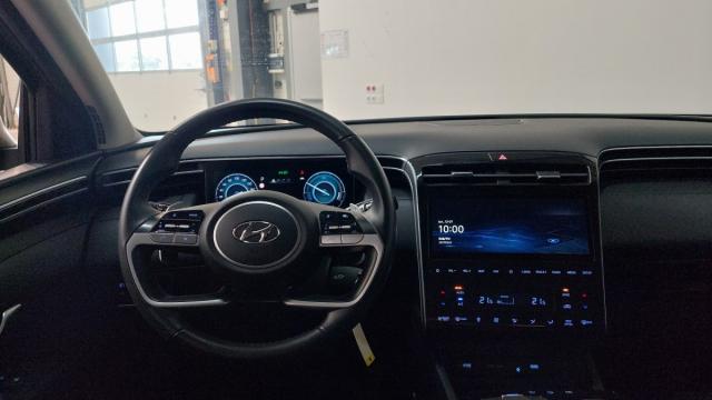 Hyundai Tucson image 3